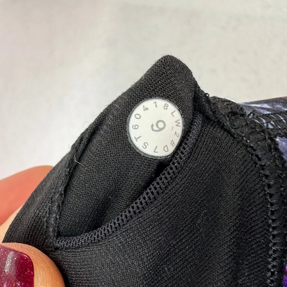 Lululemon Energy Bra Purple Bloom Floral Print Women's Size 6 Active Performance